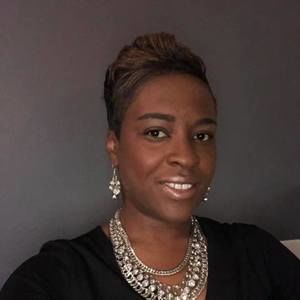 Meet your Posher, Lynn